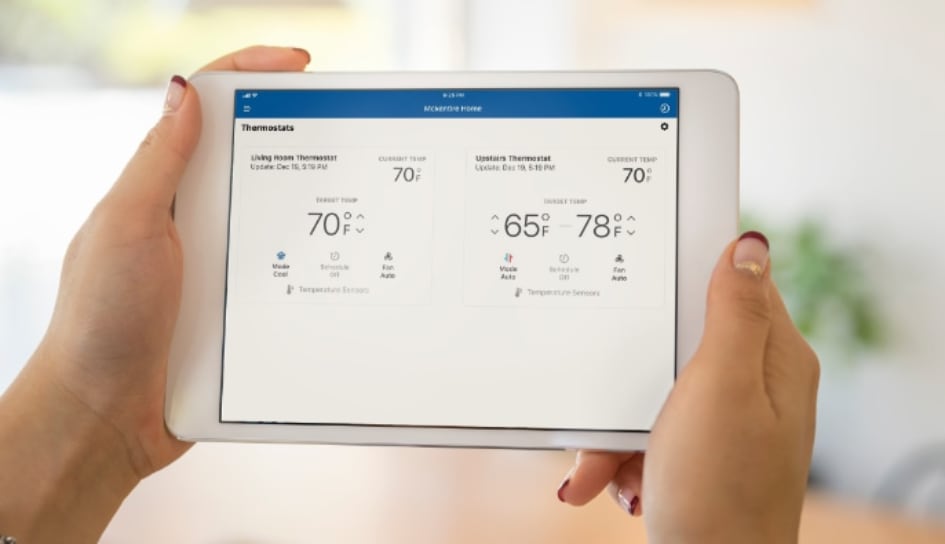 Thermostat control in Athens